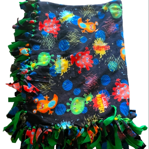 Little Monsters Blanket. - Picture 1 of 8